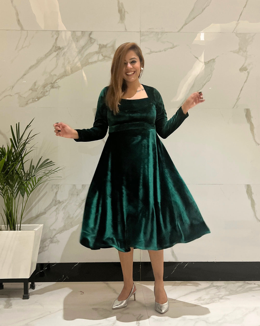 Evergreen Luxurious Velvet Dress – The Svaya Evergreen Luxurious Velvet Dress – The Svaya