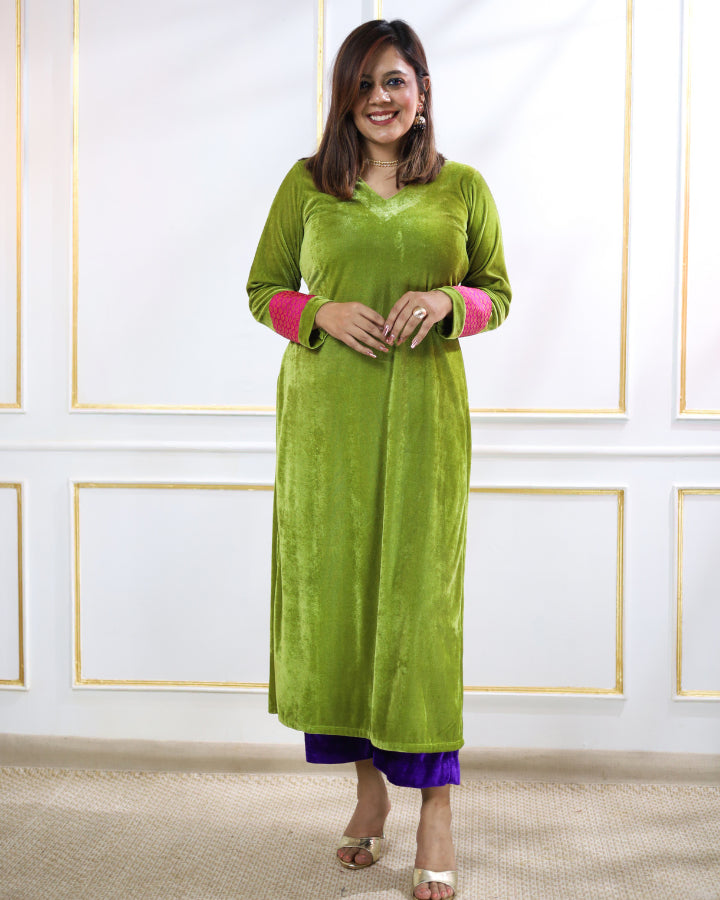 Sap Green Velvet Slit Kurta