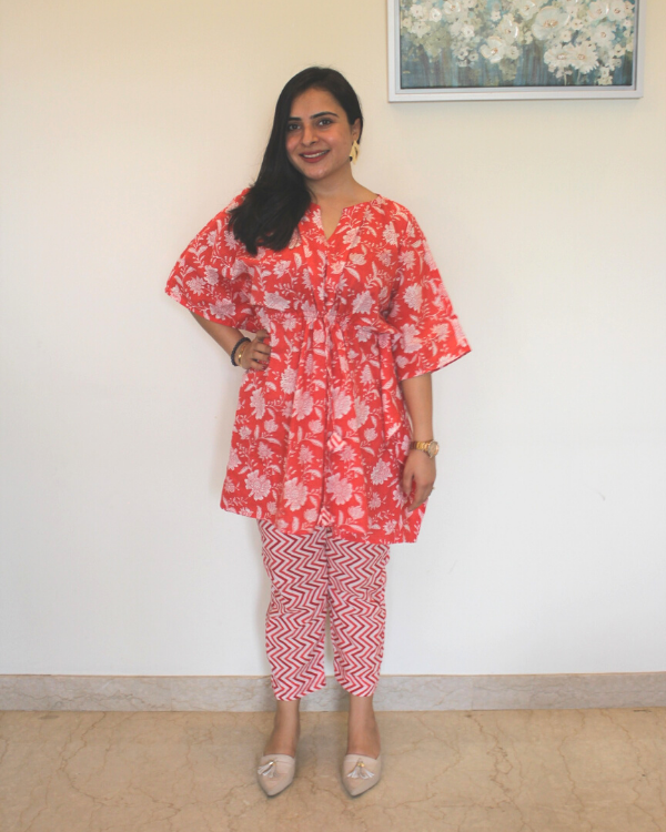 Women's Floral Red Loungewear - Set of 2