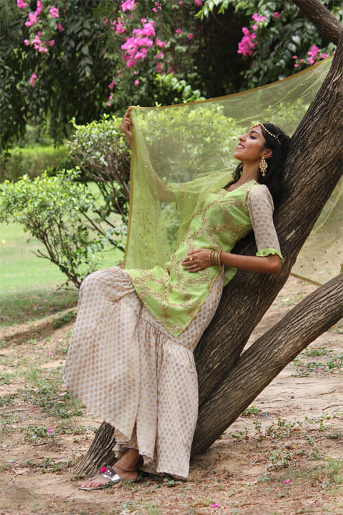 Buy this lovely kurta with gharara and dupatta from thesvaya
