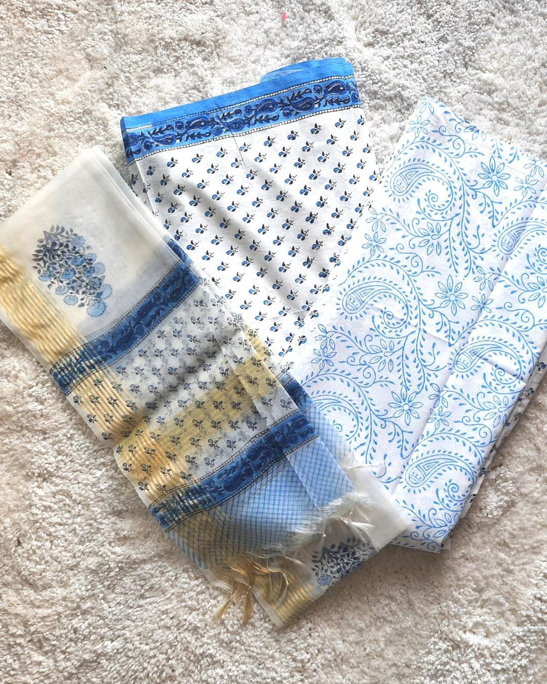 White Blue Floral Printed Unstitched Cotton Suit - Set of 3