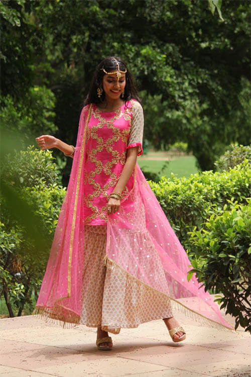 For women only- A classic 3 Piece set in Pink.