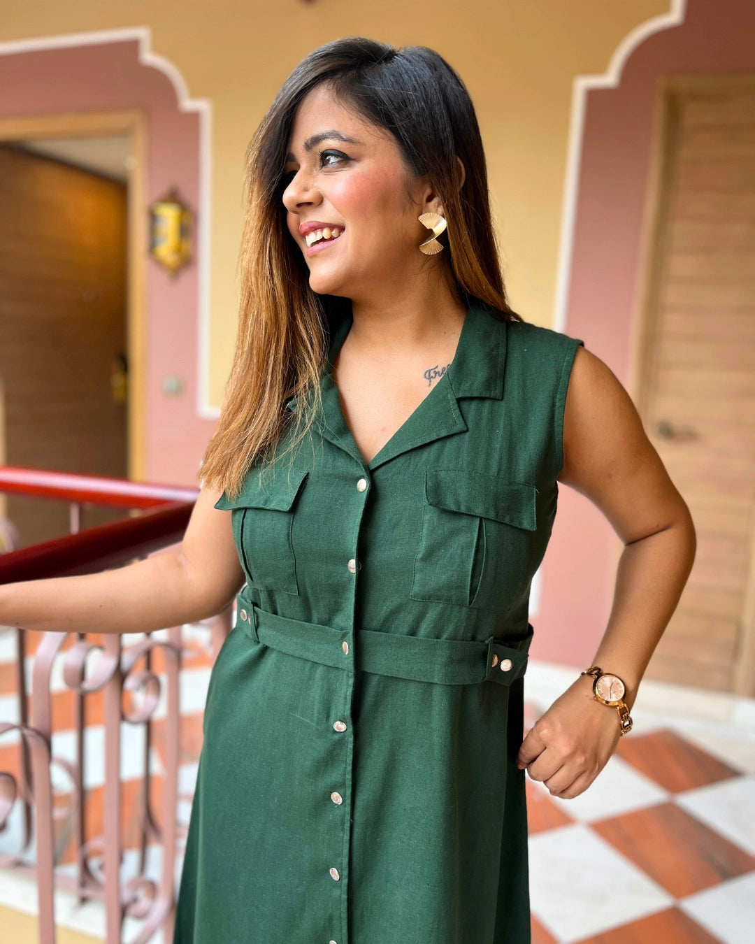 Bottle Green Sleeveless Midi Shirt Dress For Women – The Svaya