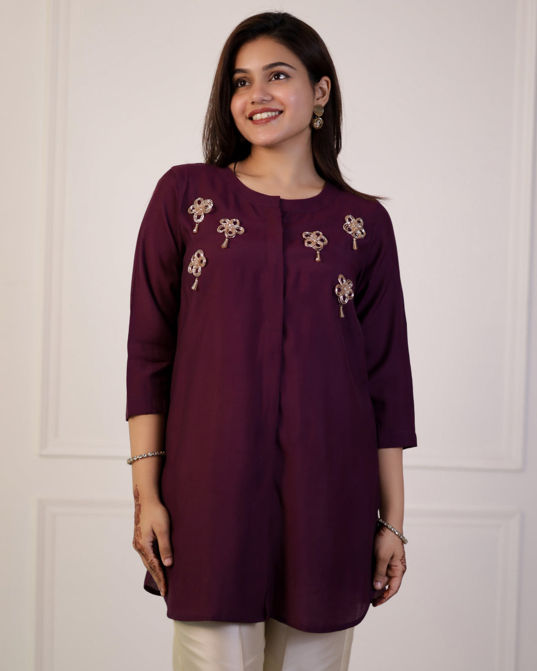 Long Tops for Women The Perfect Addition to Your Wardrobe The Svaya