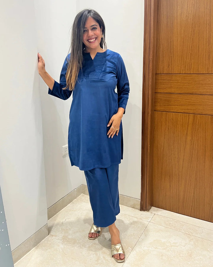 Royal Blue Velvet Straight Kurta