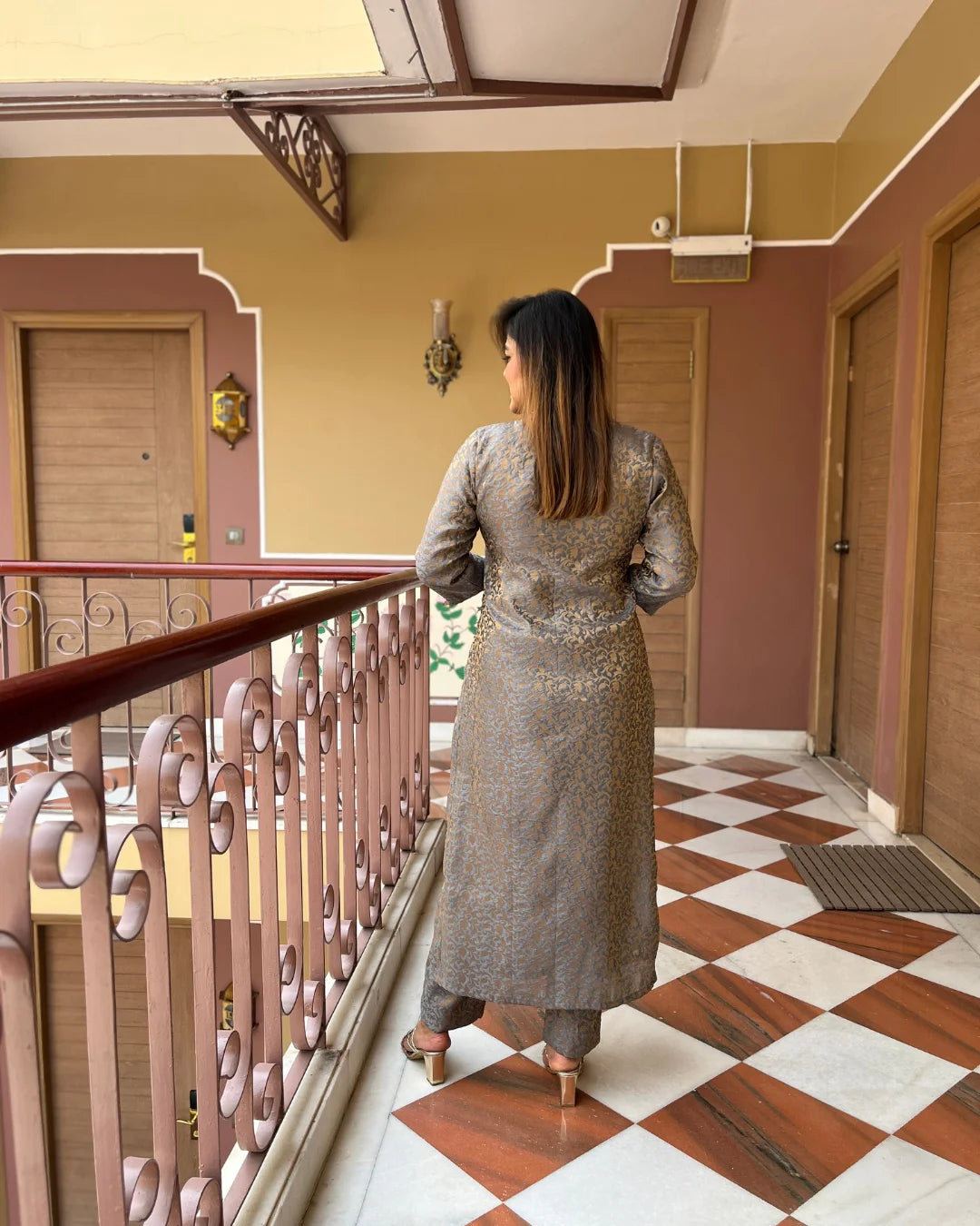 Zoya Grey Silk Kurta & Pants - Set Of 2