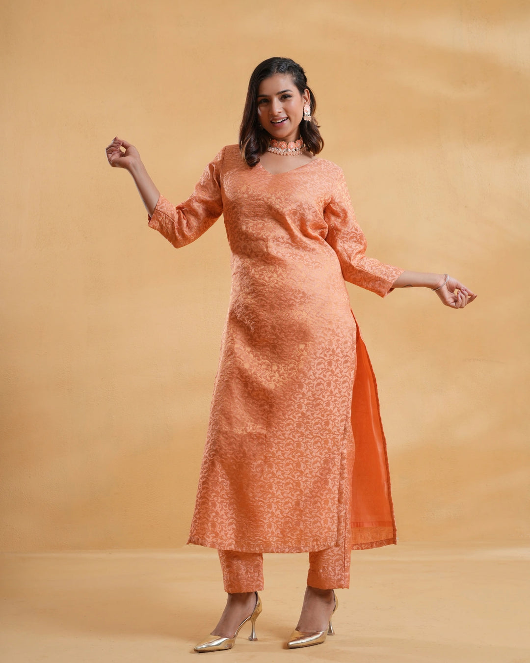 Pink Zoya Silk Kurta Set For Women