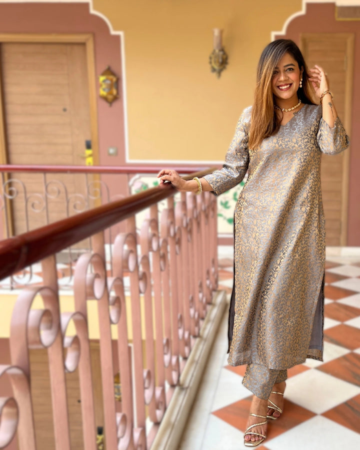 Zoya Grey Silk Kurta & Pants - Set Of 2