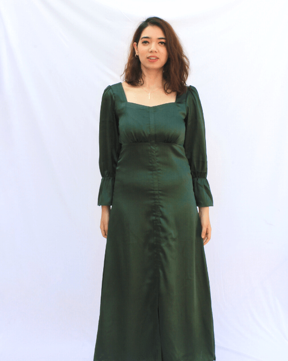 Classic Emerald Slim-Fit Dress