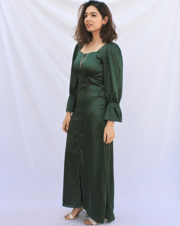 Classic Emerald Slim-Fit Dress