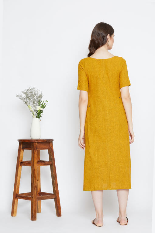 A relaxed silhouette perfect for summers