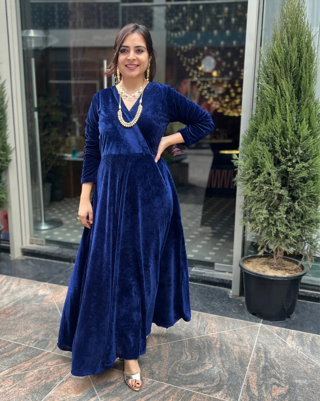 Navy Blue Fit and Flare Long Velvet Dress