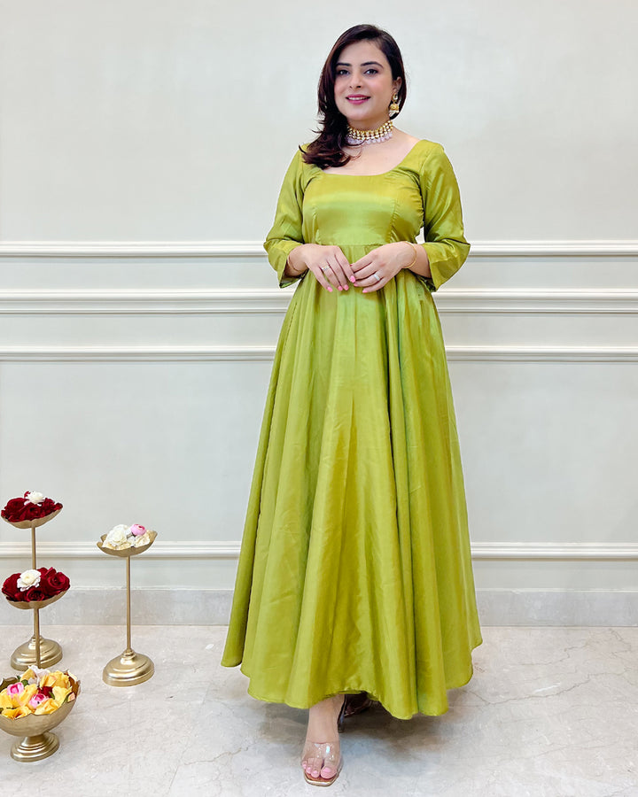 Sap Green Swirl-Worthy Long Dress