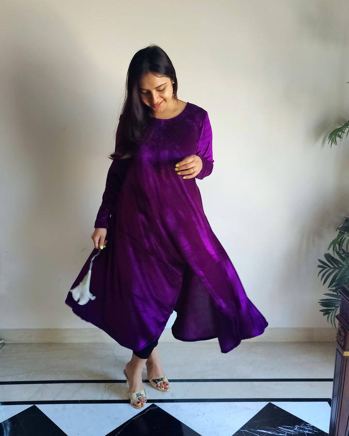 Women's Purple Asymmetrical Velvet Kurta