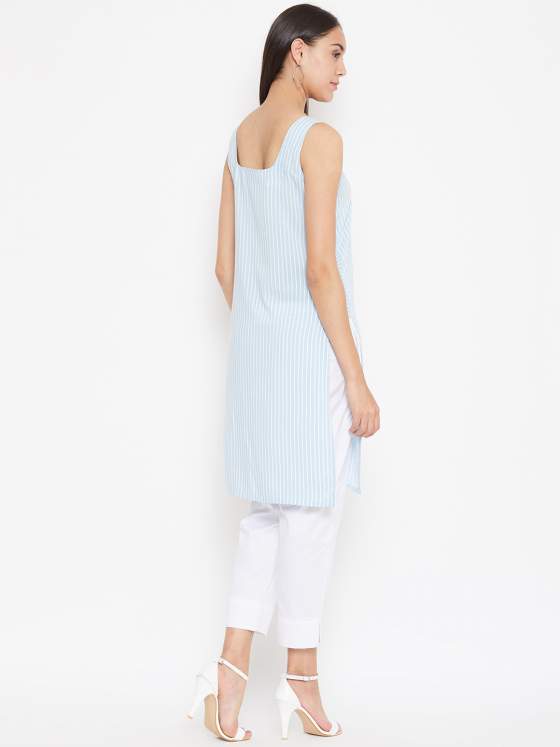 Women love nautical stripes and this blue striped kurta is just a perfect pick.