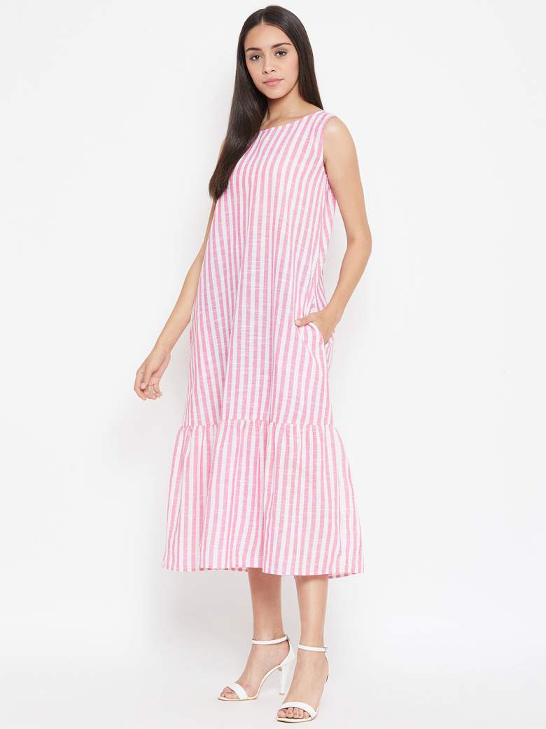 A long summer, striped maxi dress with pockets